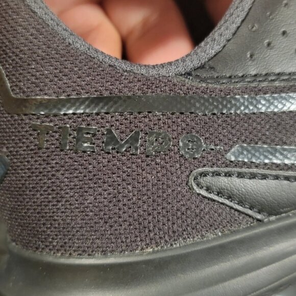 Nike Tempo Sneakers - Picture 5 of 8